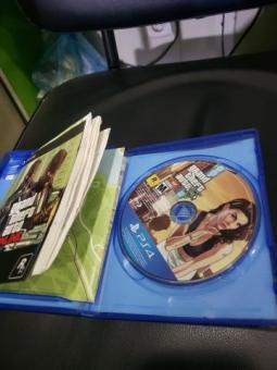 Ps4 ga GTA 5 disk original