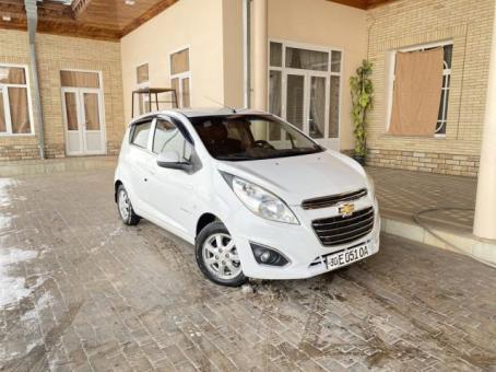 Chevrolet Spark yaxshi xolatda