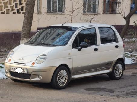 Matiz best 2011yil gaz-benzin holati yaxshi