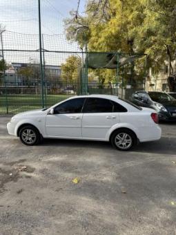 Lacetti avtomat 2009