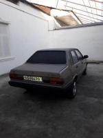 avtomobil audi 80 b2