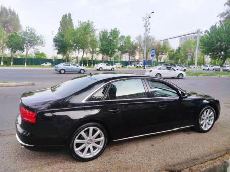 Audi A8L 2012 года, своя в хорошем состоянии. Есть обмен на недвиж.