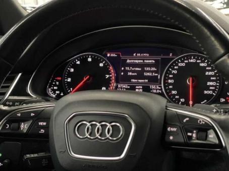 AUDI Q7 Quattro, 3.0 TFSI, 333 л.с