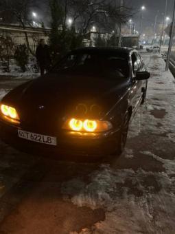 БМВ BMW е 39 автомат