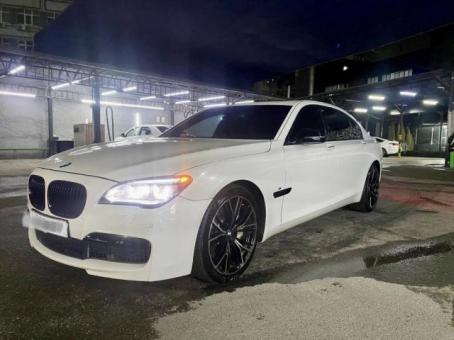 BMW 750 Li F02 LONG M-power