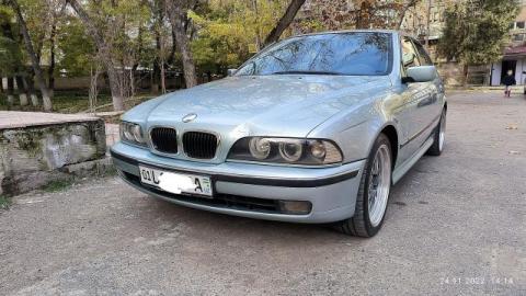 Продам BMW E39 2.0 автомат. Arenda yo'q!