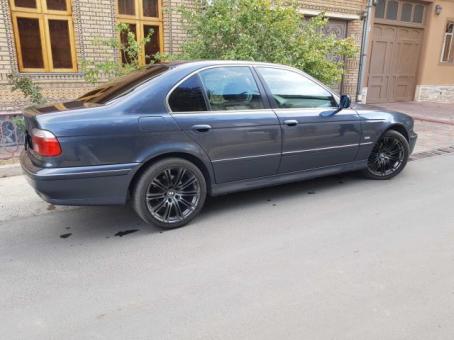 BMW e39 . Японка. 528i. 193 лошадки