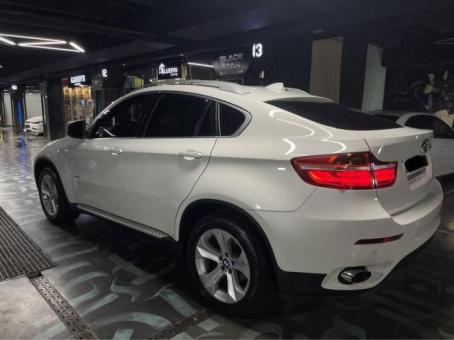 Продается автомобиль BMW X6 twin turbo