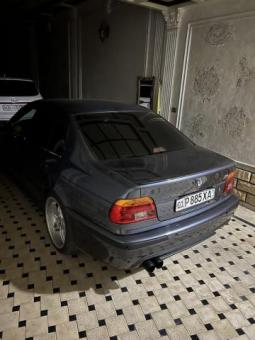 Продаётся BMW E39