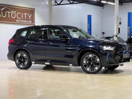 BMW IX3 full option