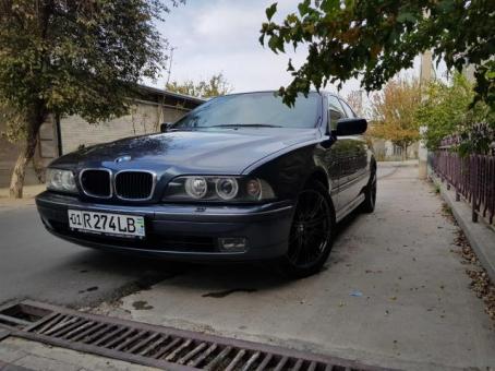 BMW e39 . Японка. 528i. 193 лошадки