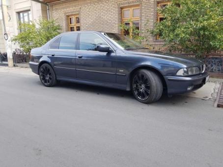 BMW e39 . Японка. 528i. 193 лошадки