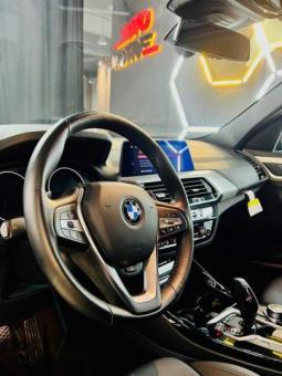 Продаётся люксовый автомобиль 
 Bmw X3 Drive