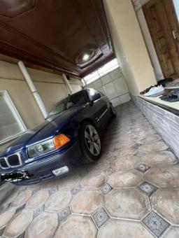 Продается BMW E36 1992 год