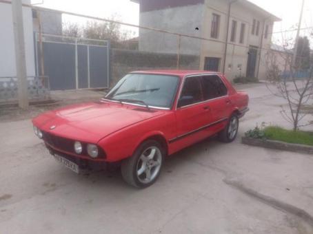 BMW 520 28 kuzp gaz bezin dakumetlar bor gaz balon yoq ustanofka bogan