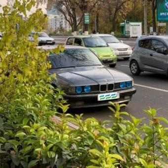 BMW Legenda e32  730 i