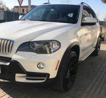 BMW X5 4.8I E70 2009 года в Новом Состоянии!