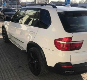 BMW X5 4.8I E70 2009 года в Новом Состоянии!