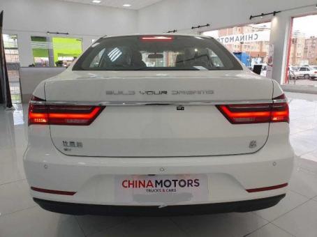 BYD Qin 2022 ev Travel edition