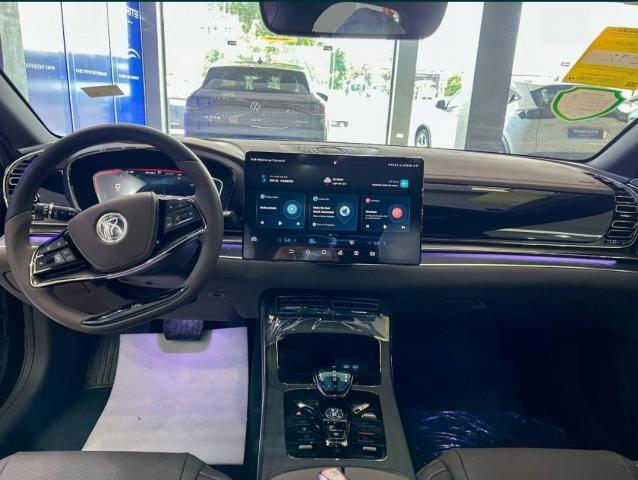 Dm 2024. BYD flagship Plus 2024 inside Interior.