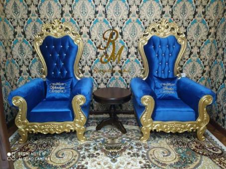 Кресло в салон. королевские кресла. трон. кресло для фотостудии. кресло тойхонага. кресло