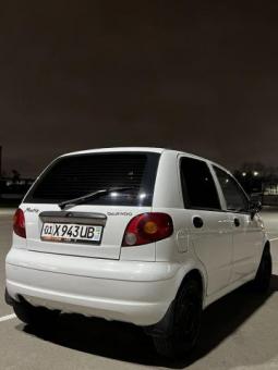 Matiz oq 2010 yil