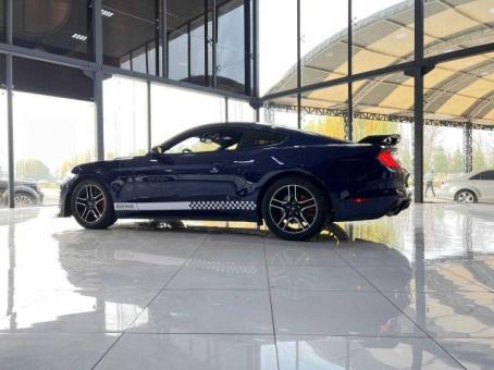 Продается Ford Mustang 2.3