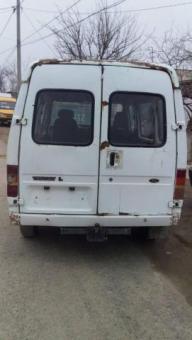 Ford transit 1988 yil