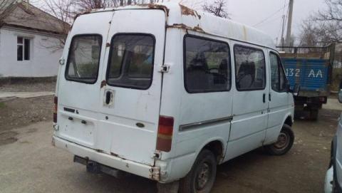 Ford transit 1988 yil