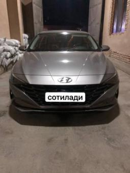 Продам машину Hyundai Elantra