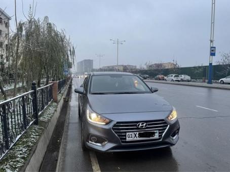 Hyundai Accent full option 2020