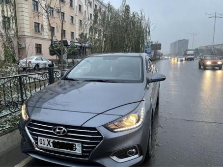 Hyundai Accent full option 2020