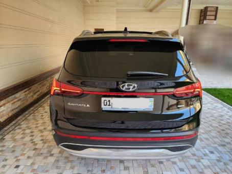 Hyundai Santa Fe 2021 Black 2.5L 7-Seater