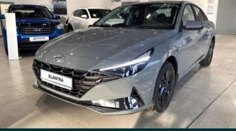 Hyundai Elantra Elegance Umid Avto dan shoshiling bunaqasi bolmagan!