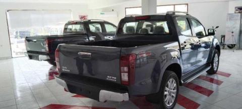 ISUZU D-Max пикап кредит лизинг