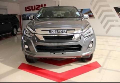 Isuzu D-Max Lizing yoki arenda s vikupga yiliga 8%dan penyasiz