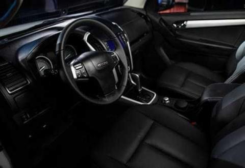 Yol tanlamas Isuzu D-max Lizing yoki arenda s vikupga yiliga 8%