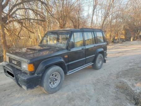 Внедорожник  Isuzu Trooper