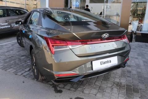 Hyundai Elantra Elegance Plus  Amazon Gray 2022