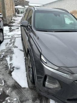 Продам шикарную машину  Hyundai Santa Fe 2020