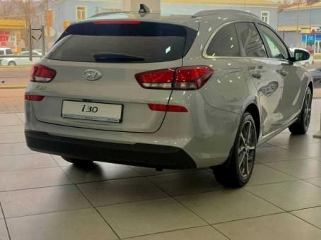 Новая модель HYUNDAI i30! В наличии! Автокредит до 4 лет!