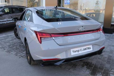 Hyundai Elegance Plus Cyber Gray 2022