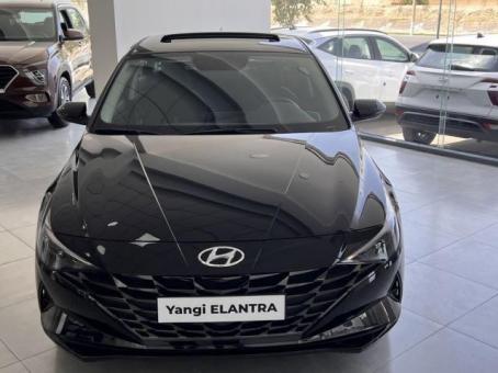 РАССРОЧКА: Hyundai ELANTRA 2022 в наличии