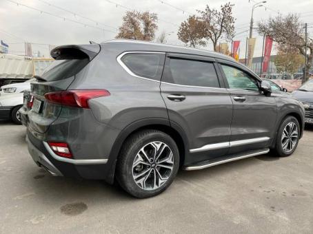 Продаётся Hyundai Santa Fe