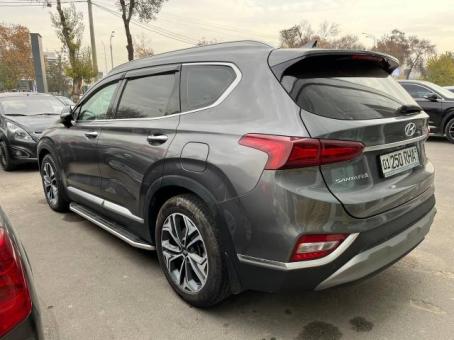 Продаётся Hyundai Santa Fe