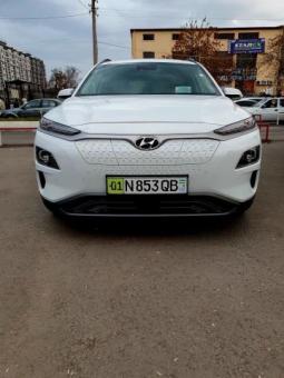 Hyundai Kona Full 64 kw electric