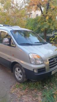 Продам  в рассрочку  микроавтобус HYUNDAI STAREX