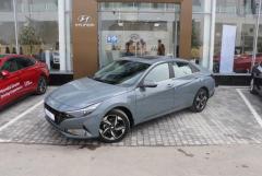 Hyundai Elantra Luxe 2022 Мокрый