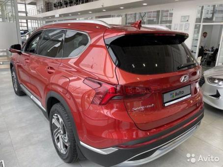 Hyundai Santa Fe Travel shoshamiz dagbitskida UMID AVTO campenesdan 8%