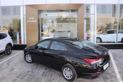 Hyundai Elantra Base Plus  Black 2022